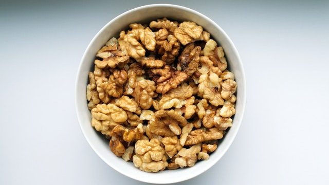 Should I Eat Walnuts During Pregnant?